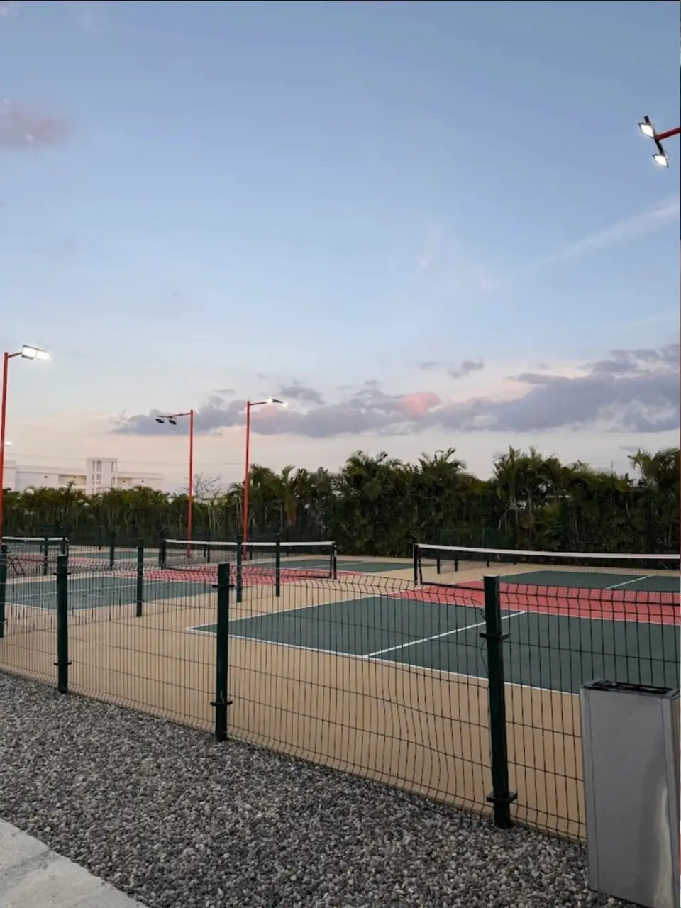 Les terrains de Point Racket Club & Academy à Sosúa Ocean Village